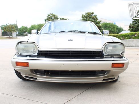 Used 1995 Jaguar XJS 4.0 Convertible image 32