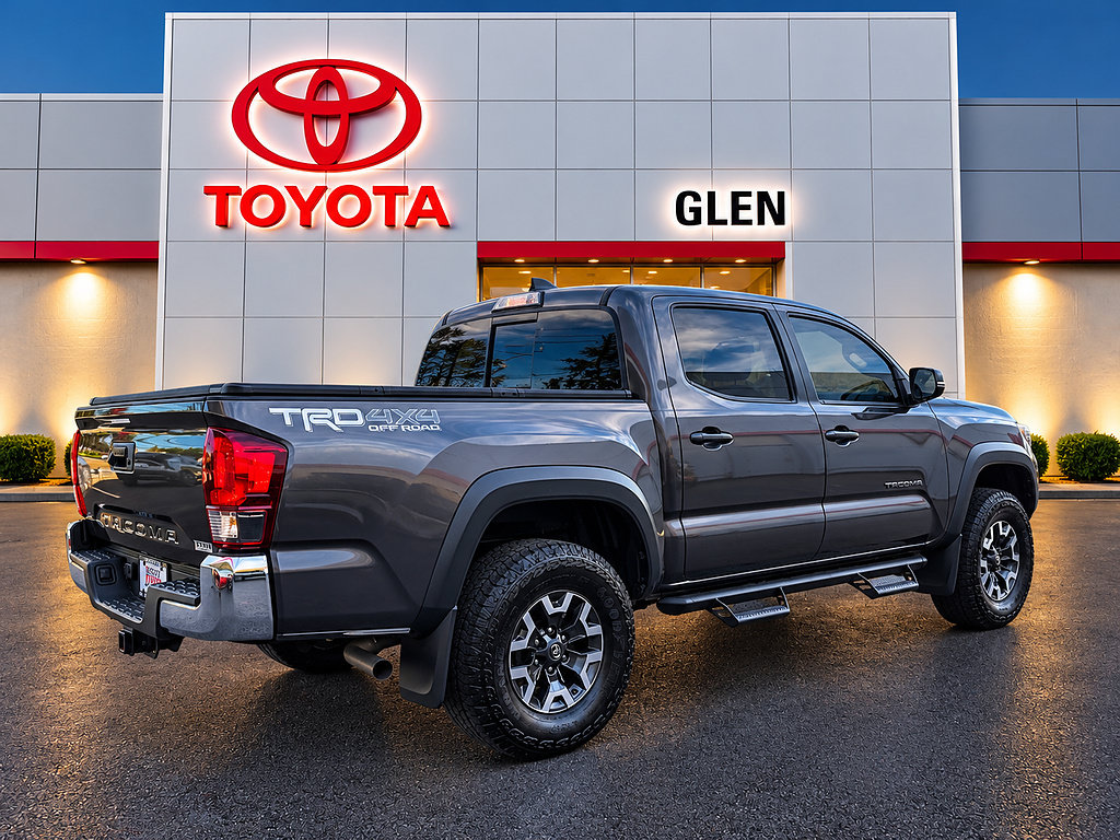 Certified 2019 Toyota Tacoma TRD Off-Road AWD/4WD image 7