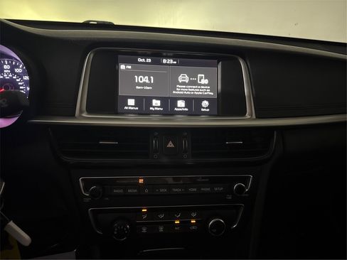 Used 2019 Kia Optima LX image 16