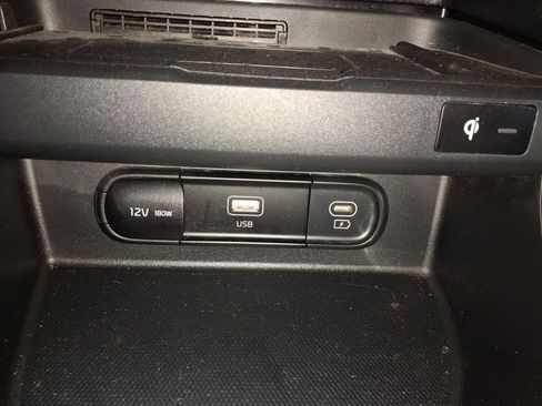 Used 2024 Kia Seltos EX image 13