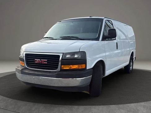 Used 2020 GMC Savana 2500 w/ Driver Convenience Package image 3