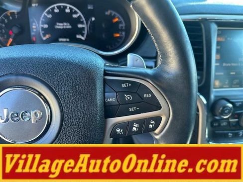 Used 2015 Jeep Grand Cherokee Overland w/ Advanced Technology Group AWD/4WD image 34