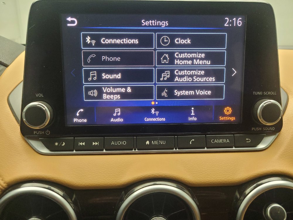Used 2020 Nissan Sentra SV w/ SV Premium Package FWD image 25