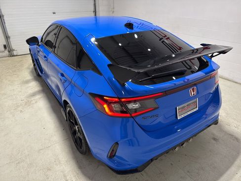 Used 2024 Honda Civic Type R image 13