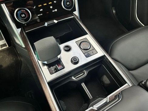 Used 2023 Land Rover Range Rover SE AWD/4WD image 26