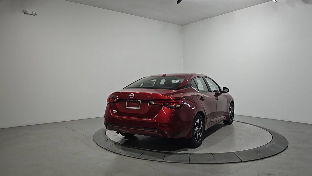 Used 2025 Nissan Sentra SV w/ All-Weather Package FWD image 5