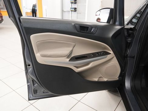 Used 2018 Ford EcoSport S AWD/4WD image 6