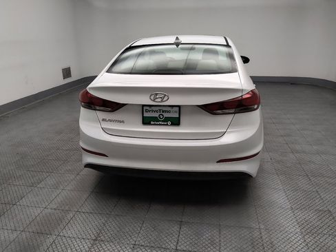 Used 2018 Hyundai Elantra Value Edition FWD image 7