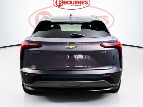 Used 2024 Chevrolet Blazer EV LT AWD/4WD image 9