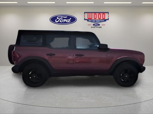 Used 2024 Ford Bronco Black Diamond AWD/4WD image 2