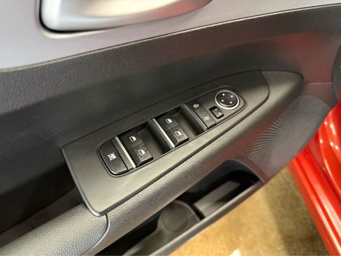 Used 2023 Kia Forte LXS w/ LXS Technology Package image 18