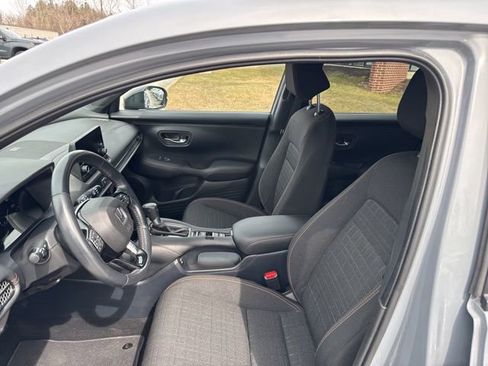 Used 2024 Honda HR-V Sport image 49