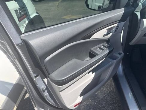 Used 2021 Honda Pilot Special Edition image 38