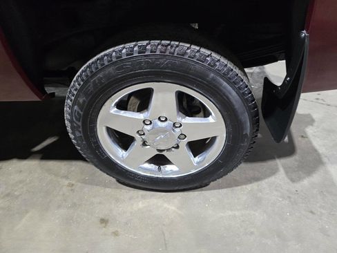 Used 2013 Chevrolet Silverado 2500 LT w/ Z71 Appearance Package AWD/4WD image 22