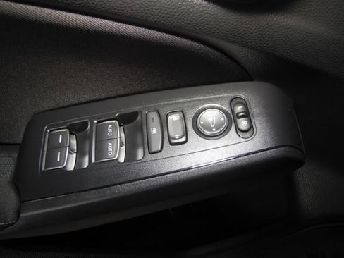 Certified 2025 Honda Civic Sport image 10