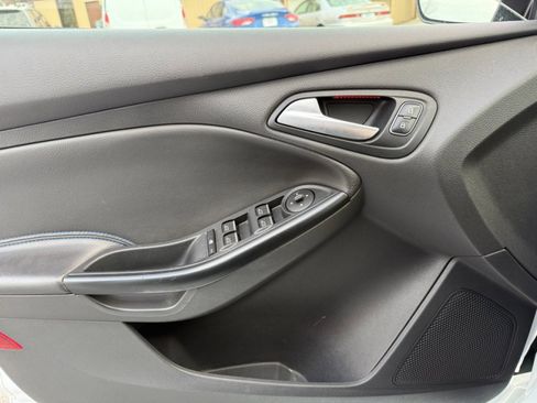 Used 2017 Ford Focus RS image 41