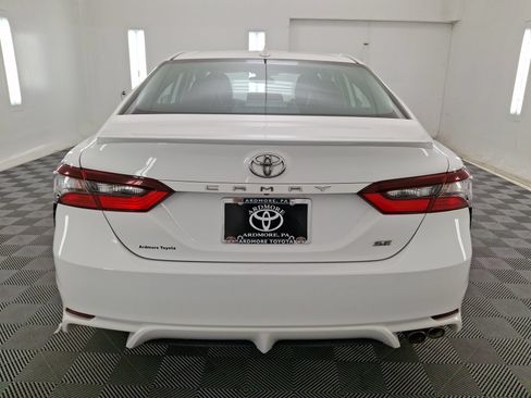 Used 2021 Toyota Camry SE FWD image 22