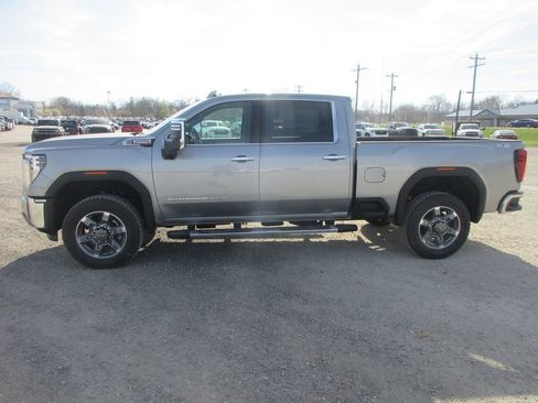 New 2026 GMC Sierra 3500 SLT w/ SLT Premium Package image 10
