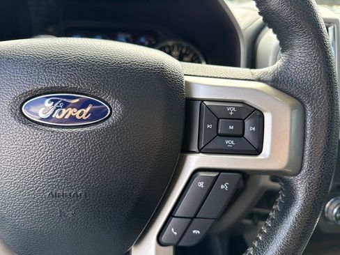 Used 2016 Ford F150 Lariat w/ Equipment Group 502A Luxury image 26