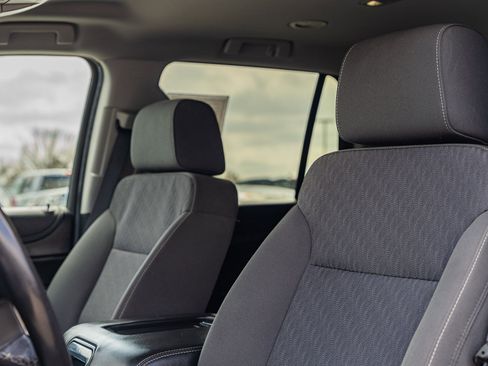 Used 2018 Chevrolet Tahoe LS w/ Max Trailering Package image 23