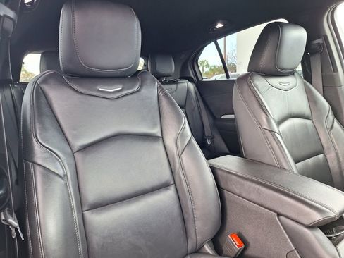 Used 2023 Cadillac XT4 Premium Luxury image 27