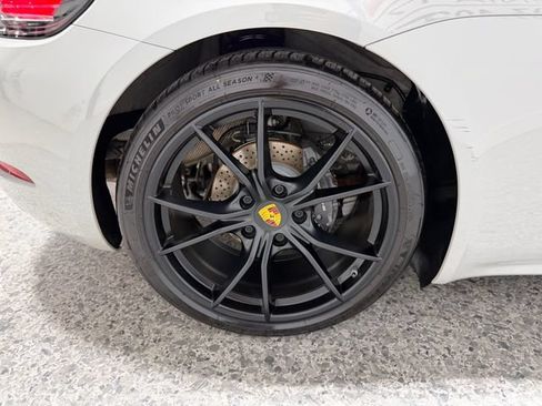 Used 2019 Porsche 718 Boxster RWD image 56