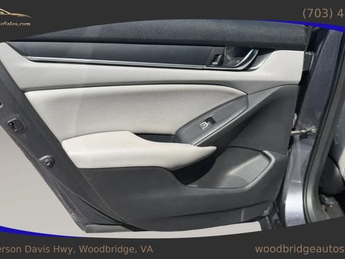 Used 2019 Honda Accord LX image 9
