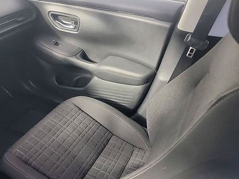 Certified 2023 Honda HR-V LX image 21