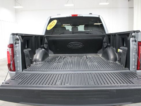 Used 2025 Ford F150 XLT w/ Equipment Group 301A Standard image 21