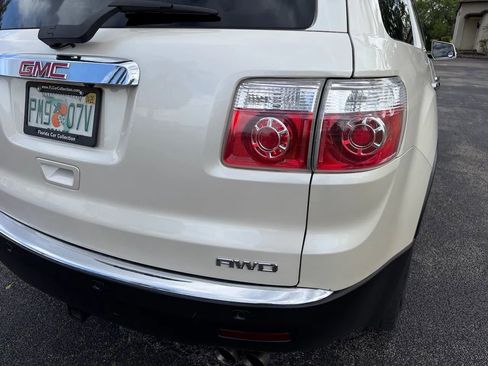 Used 2011 GMC Acadia SLT image 22