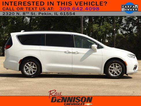 Used 2022 Chrysler Pacifica Touring-L FWD image 8