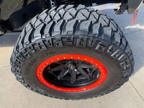 Used 2010 Jeep Wrangler Unlimited Rubicon w/ Dual Top Group image 18