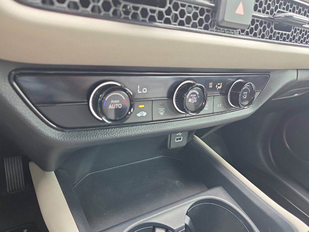 Used 2025 Honda HR-V LX image 35