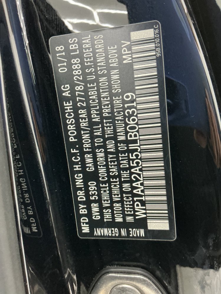 Used 2018 Porsche Macan AWD/4WD image 52