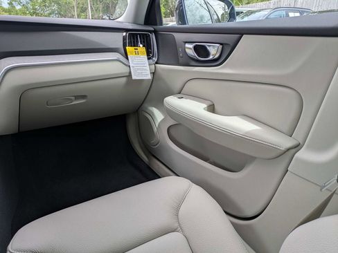 New 2026 Volvo V60 B5 Cross Country Plus w/ Protection Package Premier AWD/4WD image 20