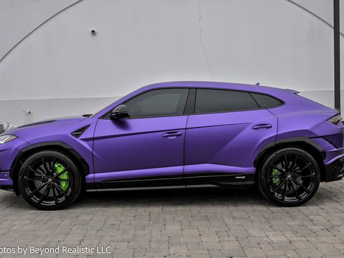 Used 2024 Lamborghini Urus S image 9