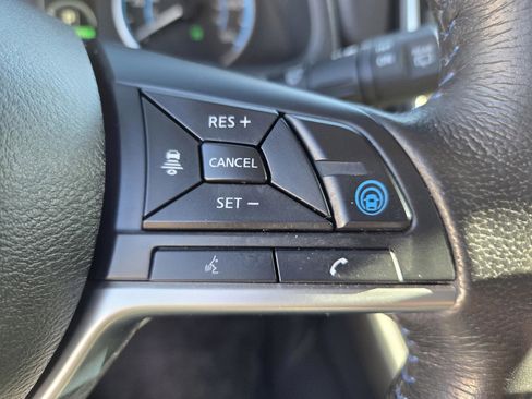 Used 2019 Nissan Leaf SL Plus w/ Protection Package image 16