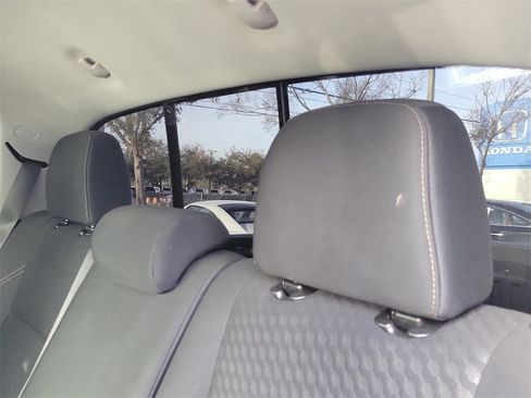 Used 2021 Toyota Tacoma SR5 w/ Trail Edition image 16