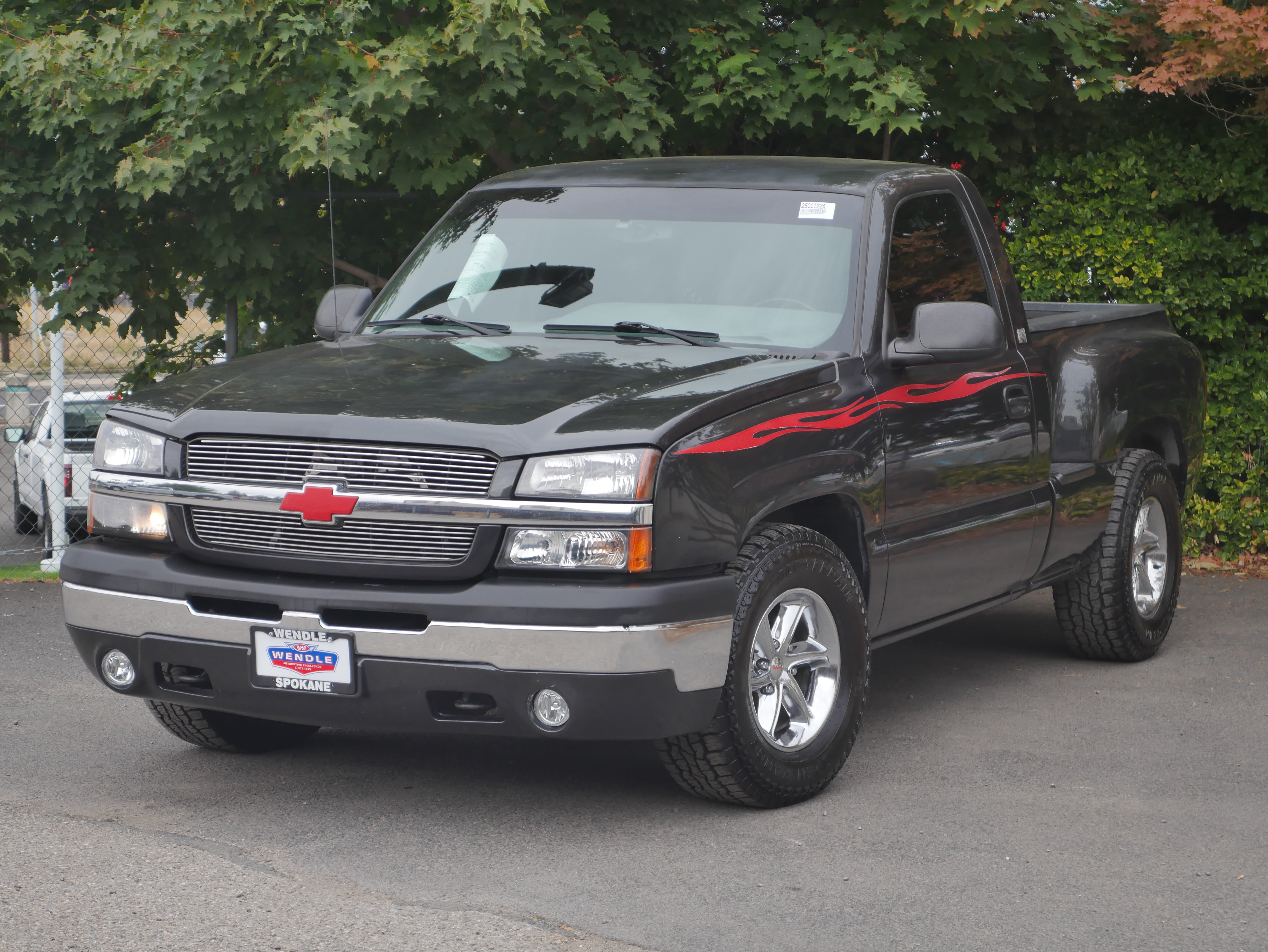 Used 2003 Chevrolet Silverado 1500 LS RWD image 2