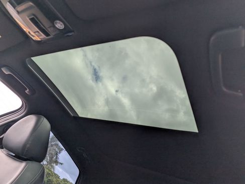 Used 2022 Kia K5 GT-Line w/ GT-Line FWD Premium Package image 22