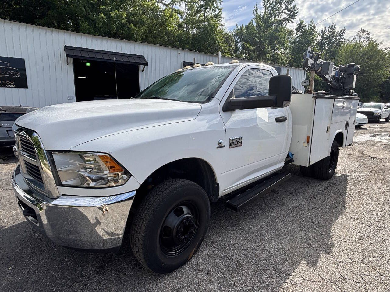 Used 2012 RAM 3500 ST w/ PWR & Remote Entry Group AWD/4WD image 1