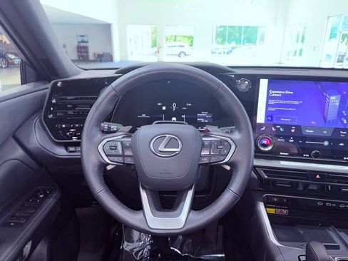 Certified 2025 Lexus TX 350 AWD w/ Technology Package image 21