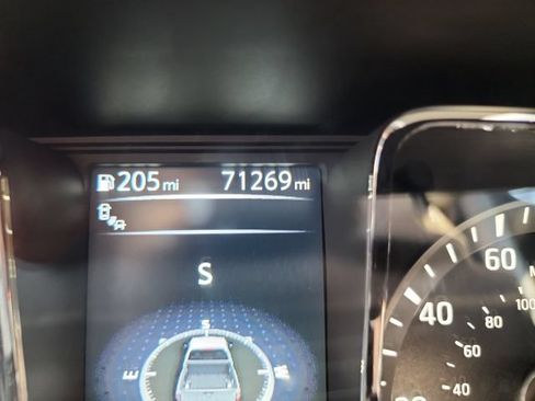 Used 2017 Nissan Titan PRO-4X AWD/4WD image 16