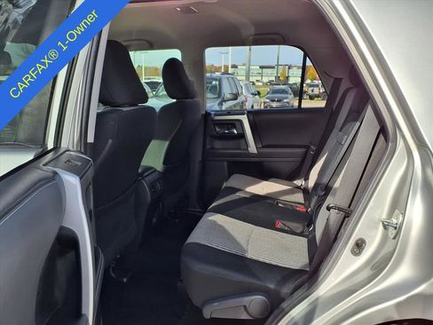 Used 2022 Toyota 4Runner SR5 image 12