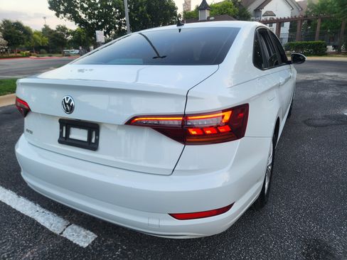 Used 2019 Volkswagen Jetta S w/ Driver Assistance Package FWD image 7