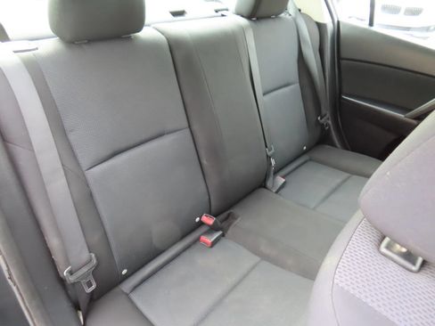 Used 2011 MAZDA MAZDA3 i Sport image 39