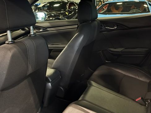 Used 2020 Honda Civic Sport image 9