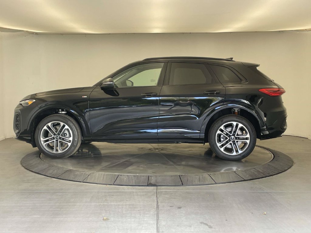 New 2026 Audi Q5 2.0T AWD/4WD image 2