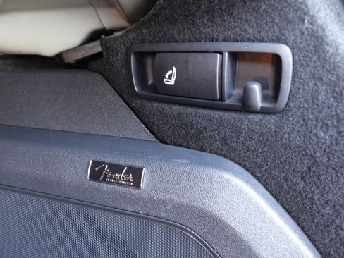 Used 2014 Volkswagen Beetle TDI FWD image 97