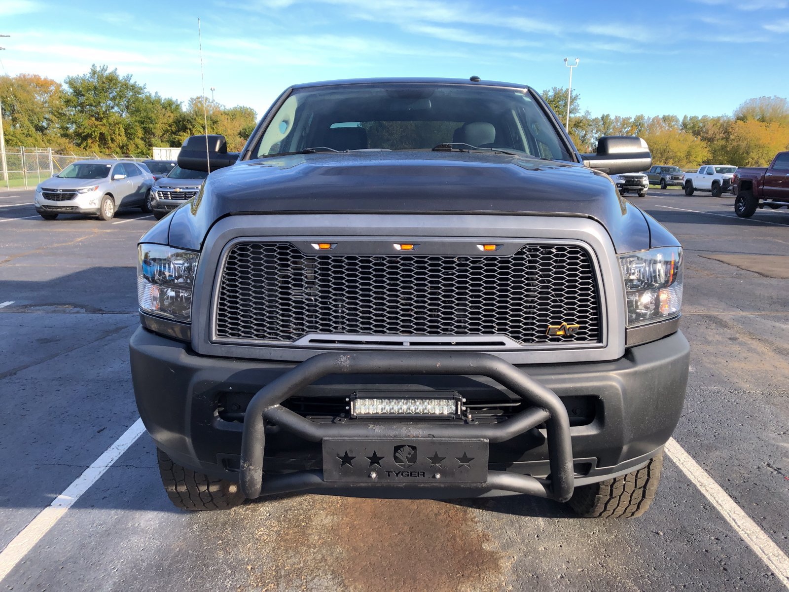 Used 2017 RAM 2500 Tradesman w/ Chrome Appearance Group AWD/4WD image 2